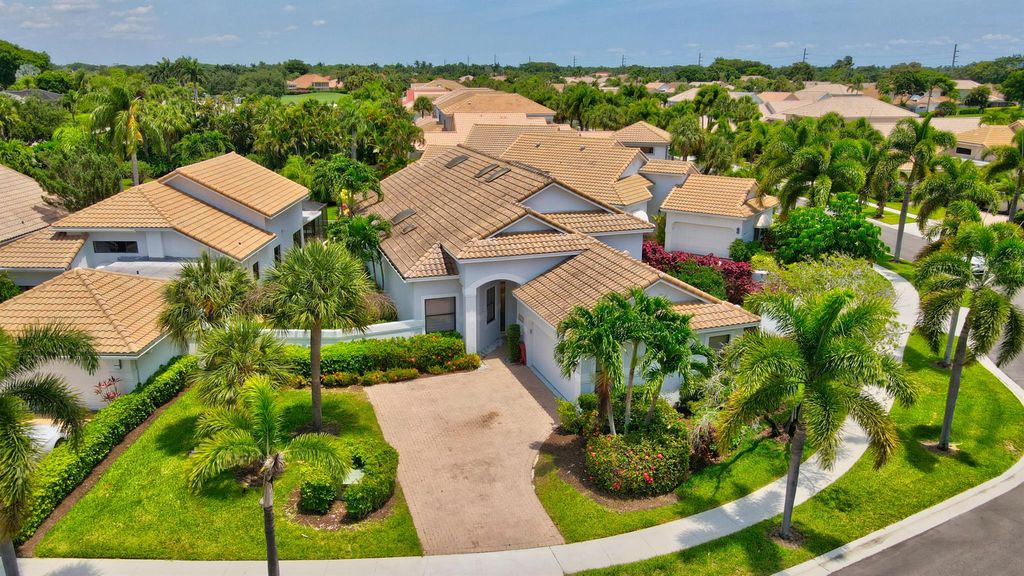 5213 Via De Amalfi Drive, Boca Raton, FL 33496
