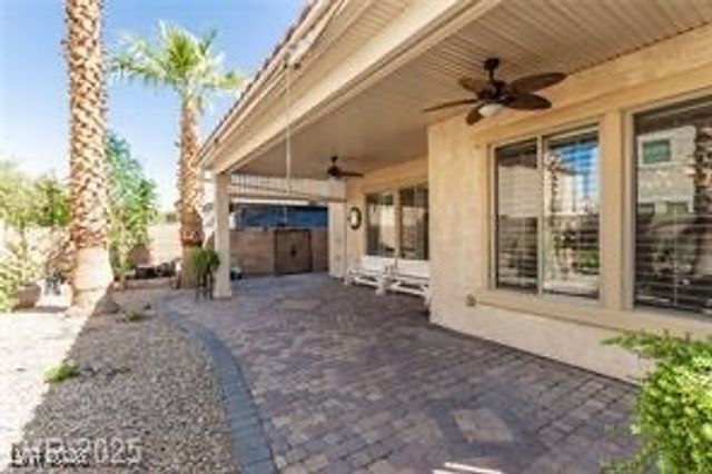 949 Via Stellato St. Street, Henderson, NV 89011