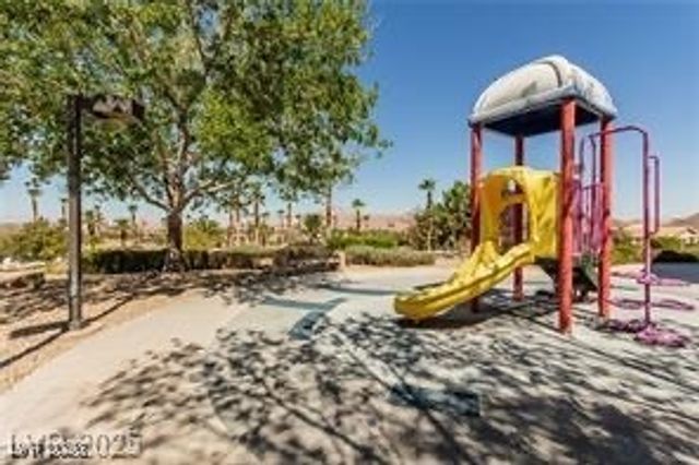 949 Via Stellato St. Street, Henderson, NV 89011