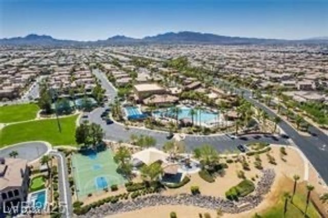 949 Via Stellato St. Street, Henderson, NV 89011