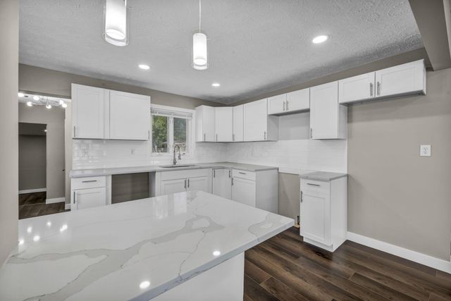 486 Basswood Road, Columbus, OH 43207