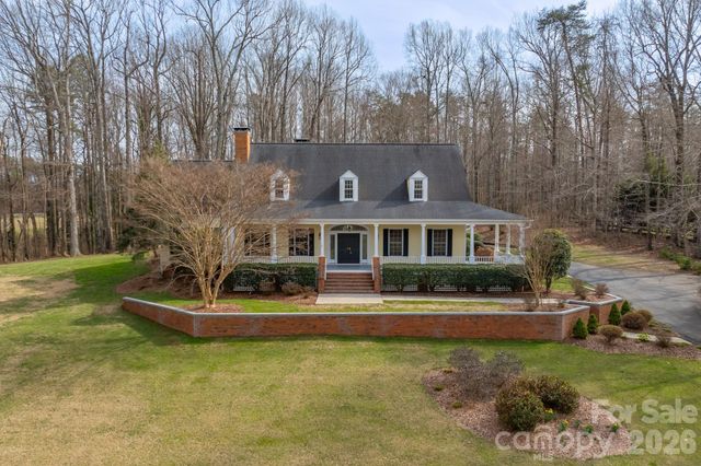 7902 Southerland Drive, Browns Summit, NC 27214