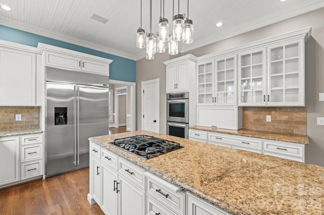 7902 Southerland Drive, Browns Summit, NC 27214