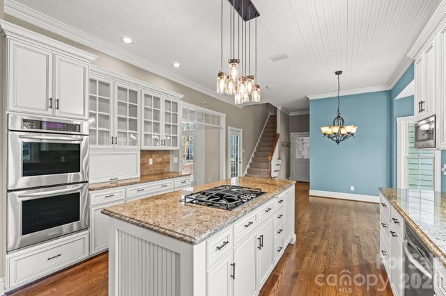 7902 Southerland Drive, Browns Summit, NC 27214