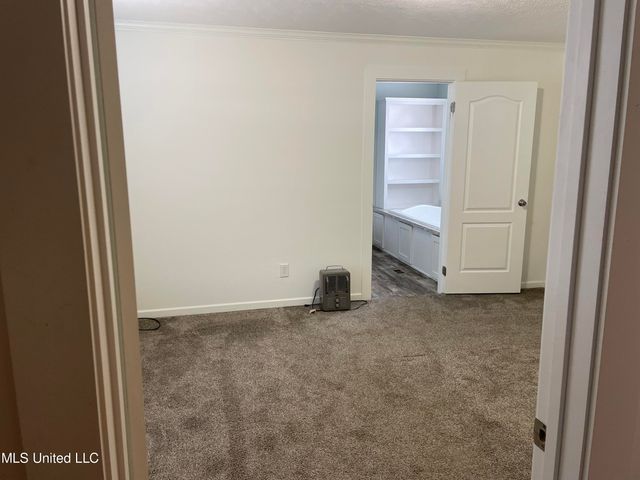 10301 Road 783, Philadelphia, MS 39350