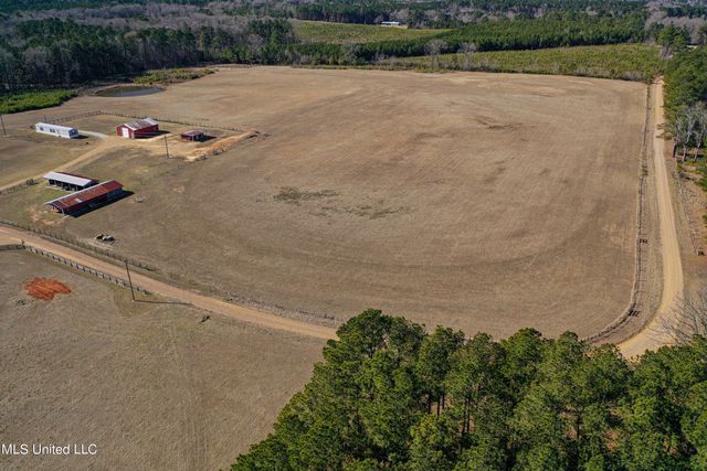 10301 Road 783, Philadelphia, MS 39350