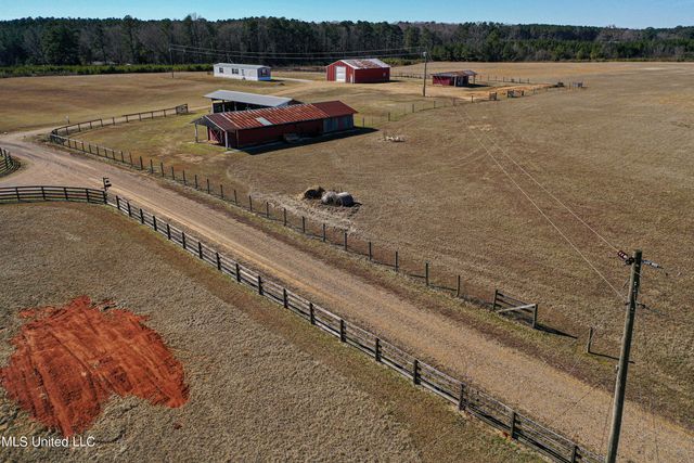10301 Road 783, Philadelphia, MS 39350