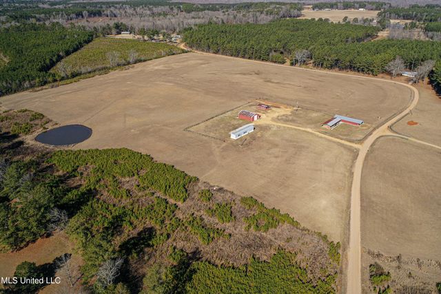 10301 Road 783, Philadelphia, MS 39350