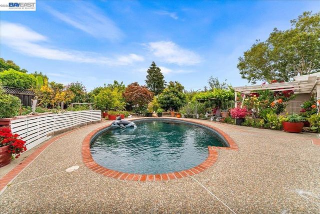 5354 Granville Ct, Fremont, CA 94536