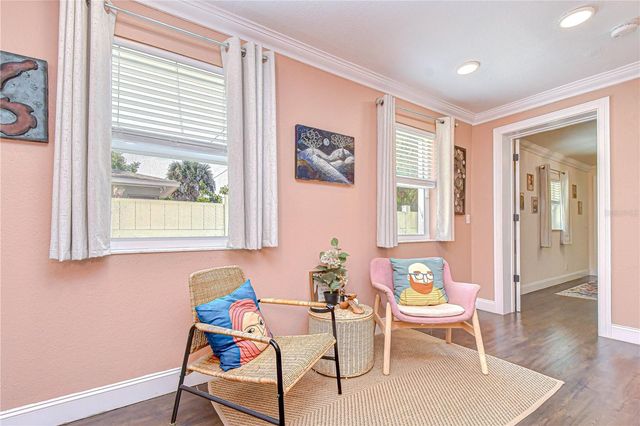 6137 12TH AVENUE S, Gulfport, FL 33707