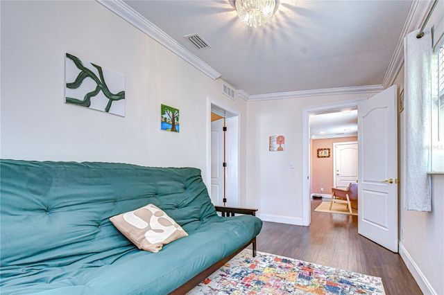 6137 12TH AVENUE S, Gulfport, FL 33707