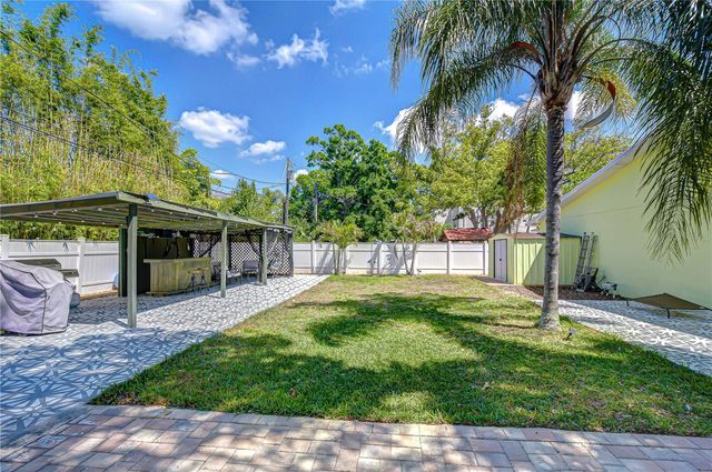 6137 12TH AVENUE S, Gulfport, FL 33707