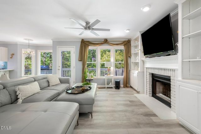 140 Trafalgar Lane, Cary, NC 27513