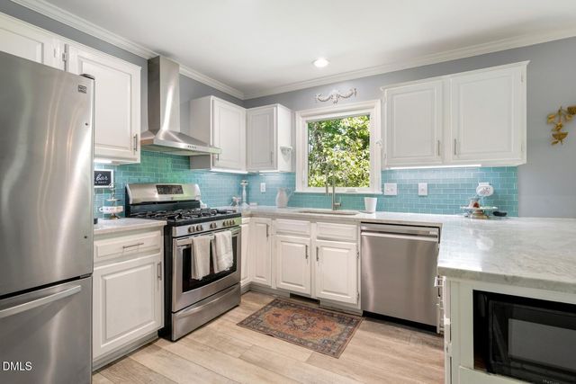 140 Trafalgar Lane, Cary, NC 27513