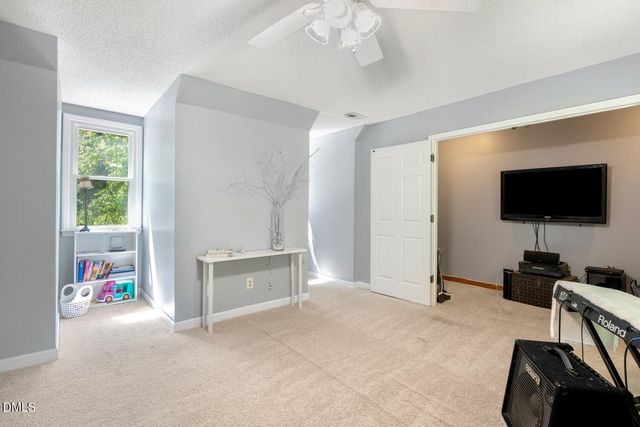 140 Trafalgar Lane, Cary, NC 27513