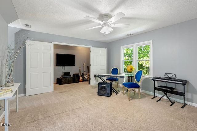 140 Trafalgar Lane, Cary, NC 27513