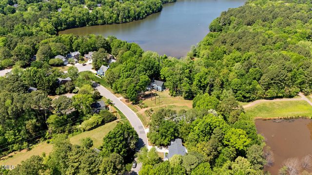 140 Trafalgar Lane, Cary, NC 27513