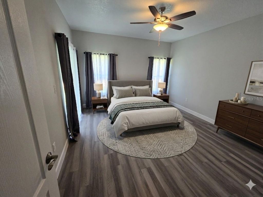 Image 14 of property listing at 32835 FOREST AVENUE, Leesburg, FL 34788