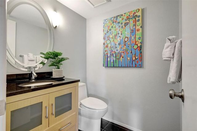 6415 MIDNIGHT PASS ROAD 211, Sarasota, FL 34242