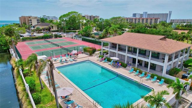 6415 MIDNIGHT PASS ROAD 211, Sarasota, FL 34242