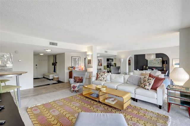 6415 MIDNIGHT PASS ROAD 211, Sarasota, FL 34242