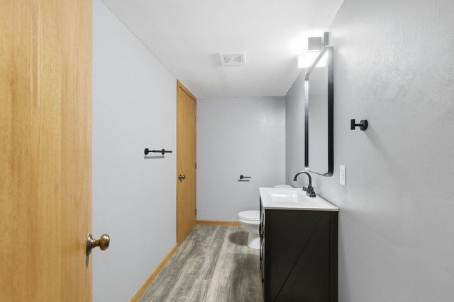 3300 E 125th Street, Burnsville, MN 55337