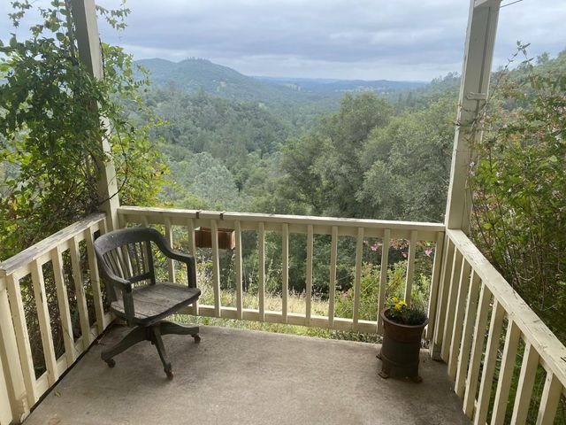 5021 Banbury Cross Rd, Shingle Springs, CA 95682