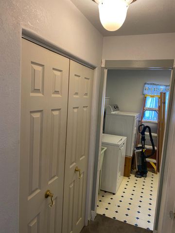 5021 Banbury Cross Rd, Shingle Springs, CA 95682