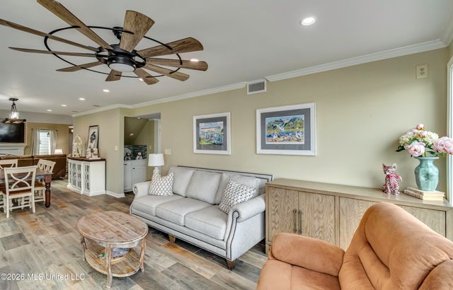 164 W Waterwood Drive, Brandon, MS 39047