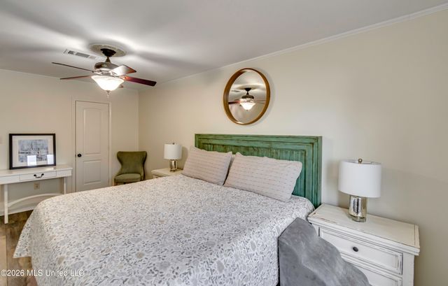 164 W Waterwood Drive, Brandon, MS 39047