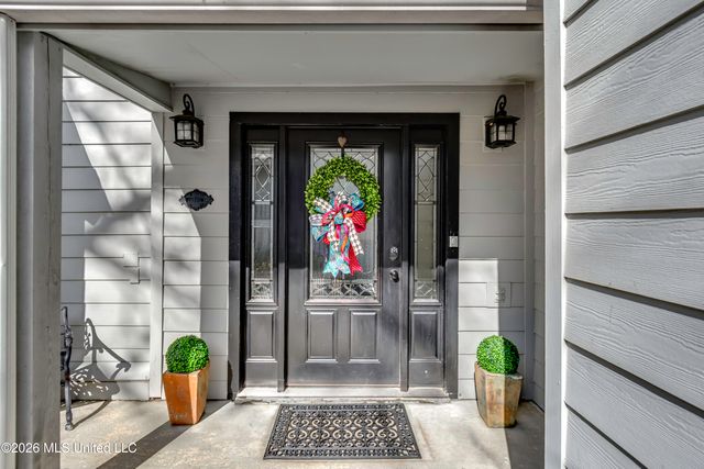 164 W Waterwood Drive, Brandon, MS 39047