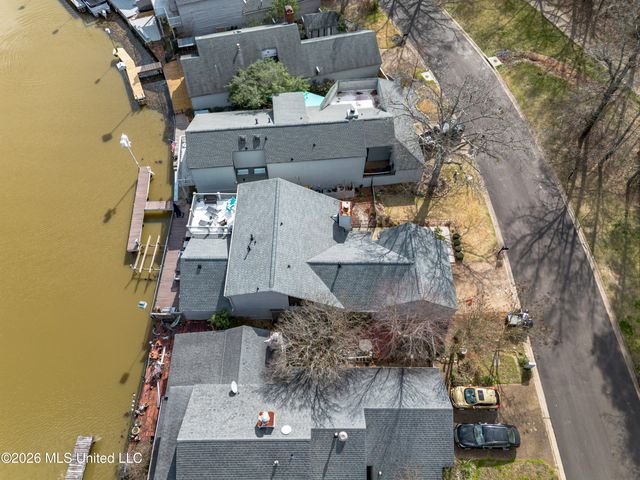 164 W Waterwood Drive, Brandon, MS 39047