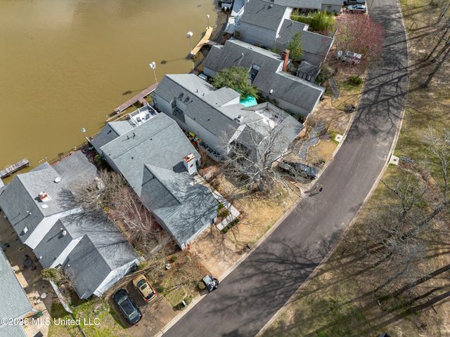 164 W Waterwood Drive, Brandon, MS 39047