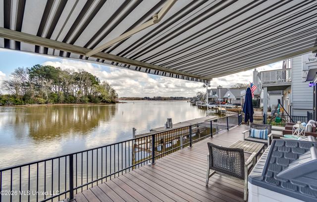 164 W Waterwood Drive, Brandon, MS 39047