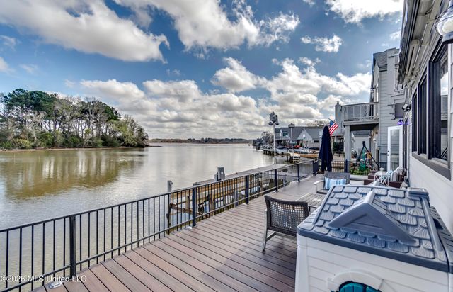 164 W Waterwood Drive, Brandon, MS 39047