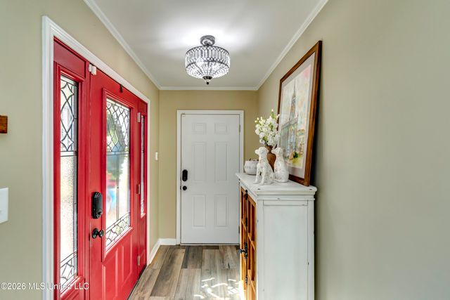 164 W Waterwood Drive, Brandon, MS 39047