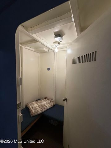 164 W Waterwood Drive, Brandon, MS 39047