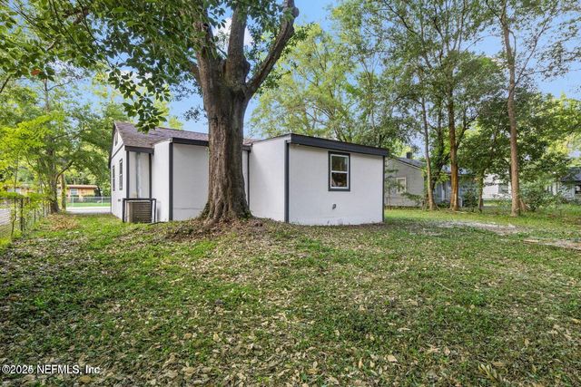 3040 W 5TH Street, Jacksonville, FL 32254