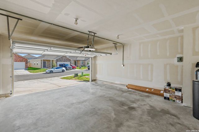 7246 King Bend, San Antonio, TX 78252