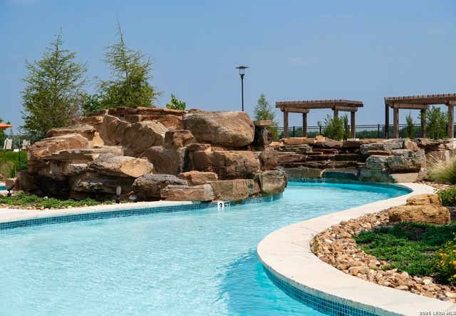 7246 King Bend, San Antonio, TX 78252