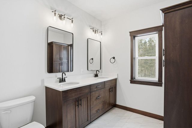 4282 159th Avenue NE, Ham Lake, MN 55304