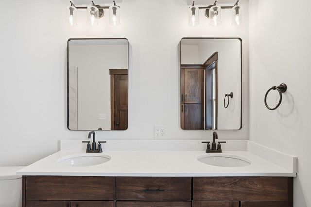 4282 159th Avenue NE, Ham Lake, MN 55304