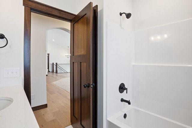 4282 159th Avenue NE, Ham Lake, MN 55304