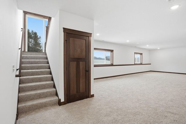 4282 159th Avenue NE, Ham Lake, MN 55304