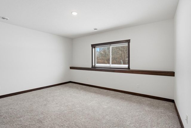 4282 159th Avenue NE, Ham Lake, MN 55304