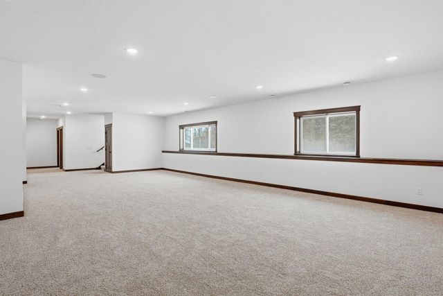 4282 159th Avenue NE, Ham Lake, MN 55304