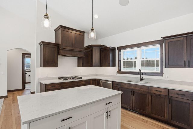 4282 159th Avenue NE, Ham Lake, MN 55304