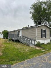 3 VAGABOND RD, Middletown, PA 17057