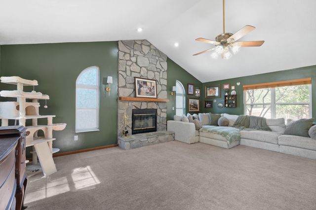 8388 Woodcreek Drive, Florence, KY 41042