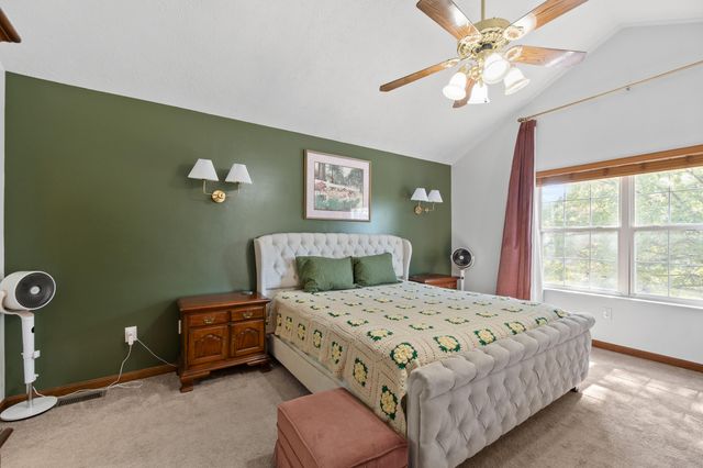 8388 Woodcreek Drive, Florence, KY 41042